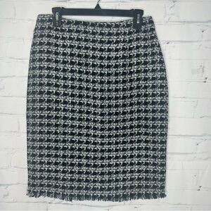 ‎Ninety size 8 skirt